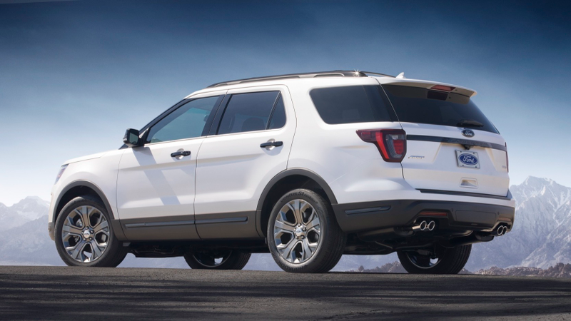 Illustration for article titled The 2018 Ford Explorer Comes With New Quad Exhausts And That's About It